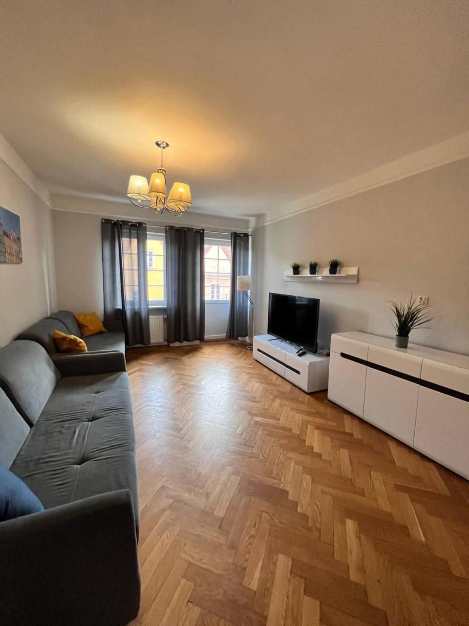 Z Apartment On Town Hall - Rynek Ratusz - 2 Rooms Wrocław Exteriör bild